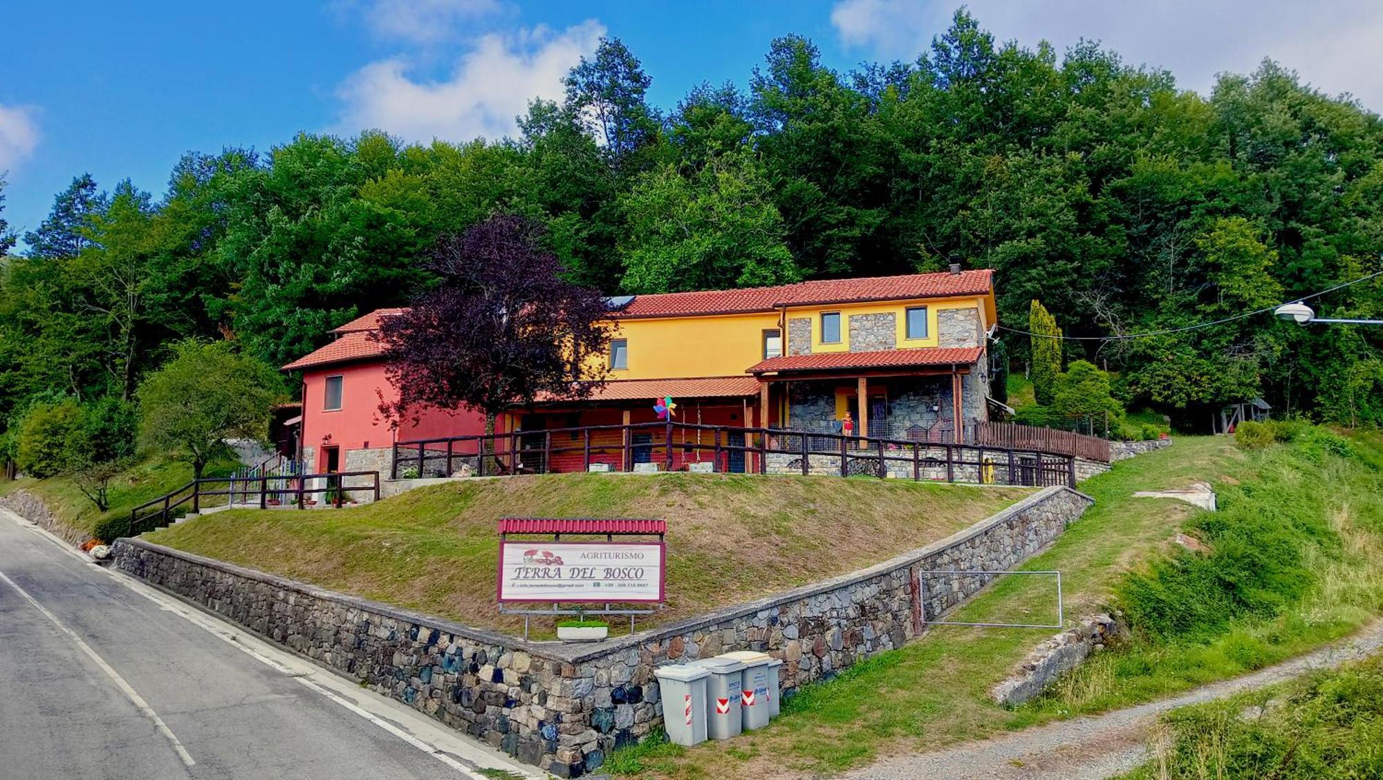 Terra Del Bosco Agriturismo Sesta Godano Exterior foto