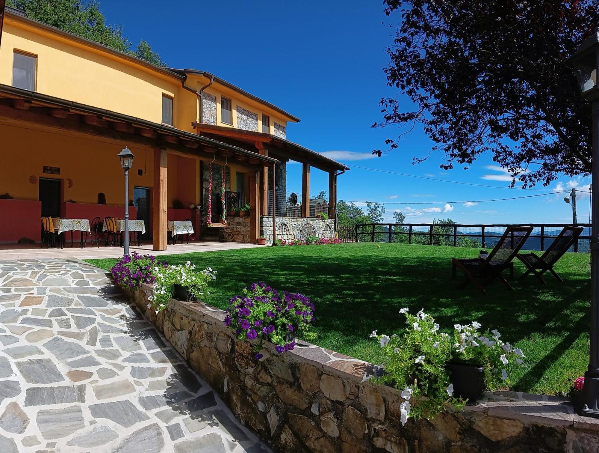Terra Del Bosco Agriturismo Sesta Godano Exterior foto